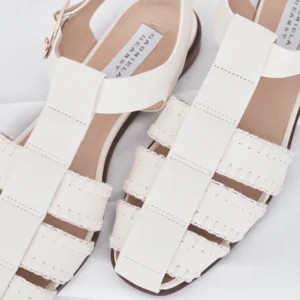 Lynn Flat Sandal in Cream Nappa Leather with Stitch