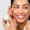 Visibly helps brighten and hydrate the undereye area